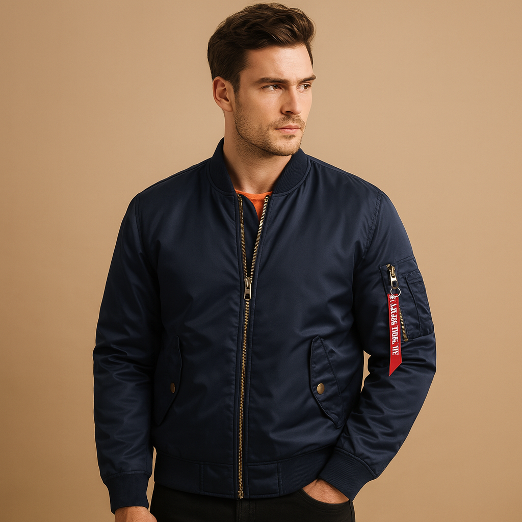Men’s casual outdoor jacket with a lightweight breathable design and weather resistant finish, suitable for city wear and outdoor activities.
