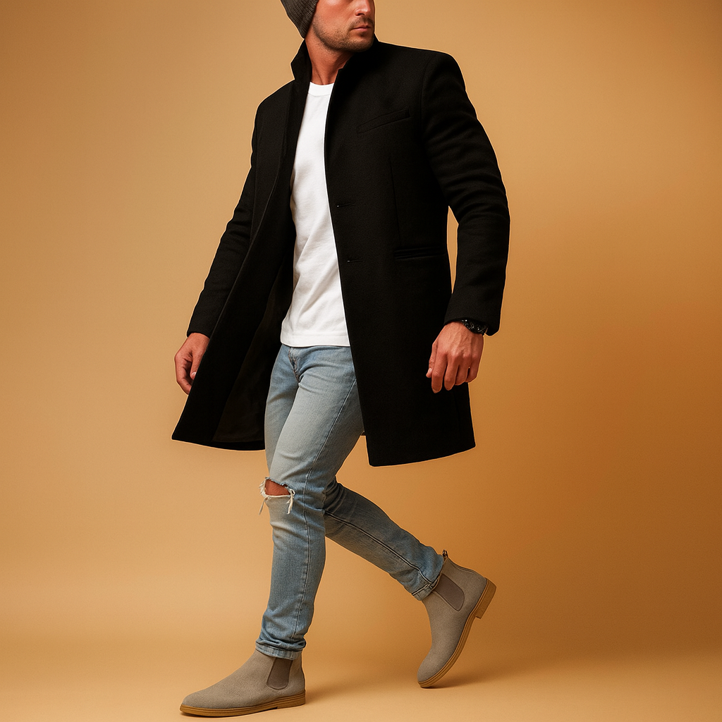 Men’s casual winter coat with a relaxed fit and warm lining, ideal for everyday wear during autumn and winter.