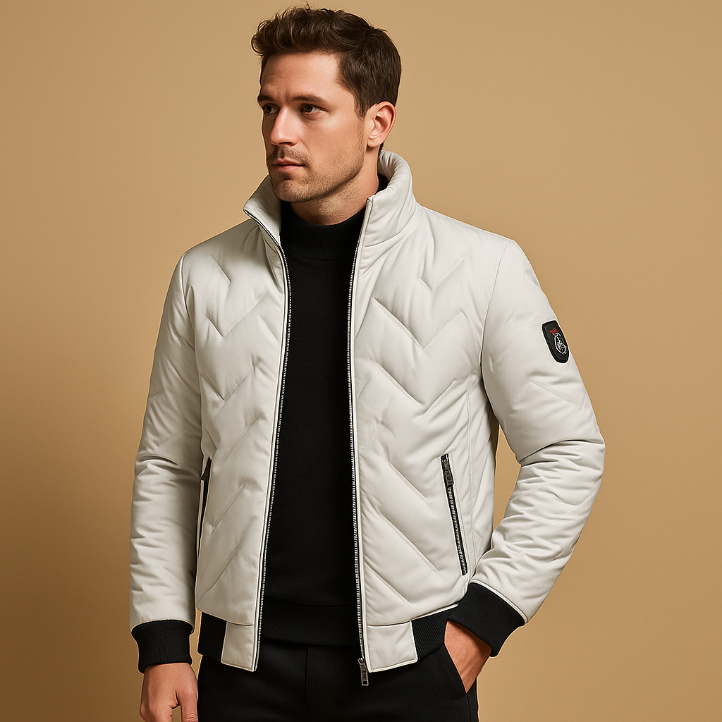 Men’s classic puffer jacket with quilted design, warm fit, and practical pockets, suitable for daily wear and outdoor activities.