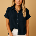 Lightweight summer blouse for women with breathable fabric and casual chic fit, ideal for warm days, summer outfits and elegant occasions.