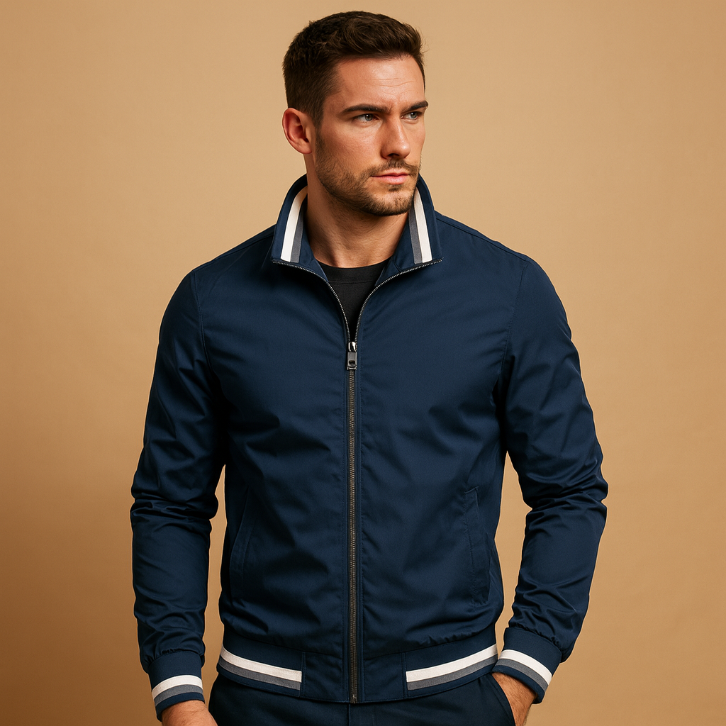 Men’s lightweight summer jacket with a breathable design, timeless look, and zip closure, suitable for daily wear, travel, and evening occasions.