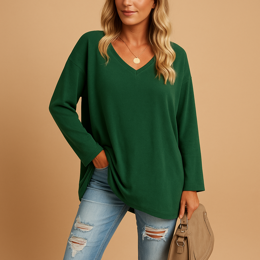 Women’s loose fit summer top with round neckline and short sleeves, ideal for casual outings, vacations, and stylish summer outfits.